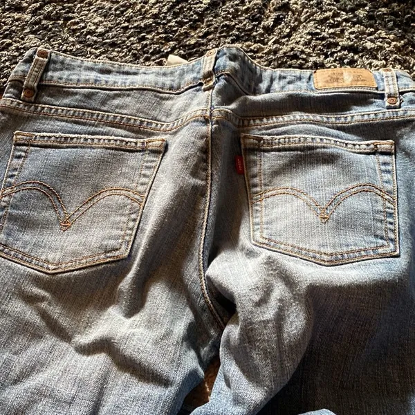 ‎Levi’s wide leg size 10 - Image 8