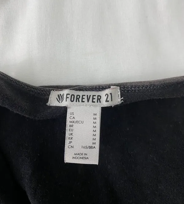 Acid Wash Crop Top - Image 4