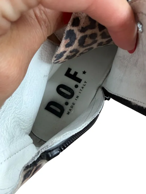 DOF STUDIOS Animal Print Hi Top Sneakers Size 39 / US 9 - Image 2