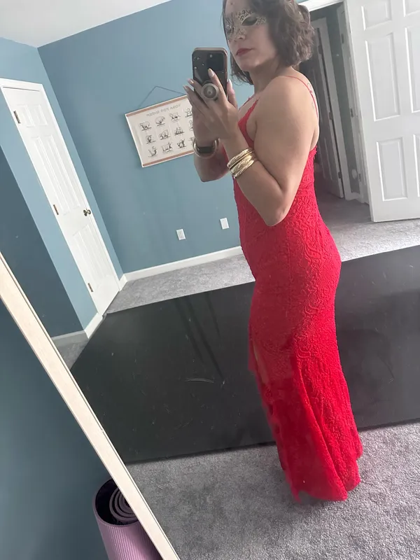 Red Lace Dress Size M - Image 4