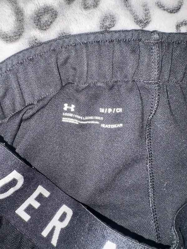 Under Armour  Shorts - Image 3