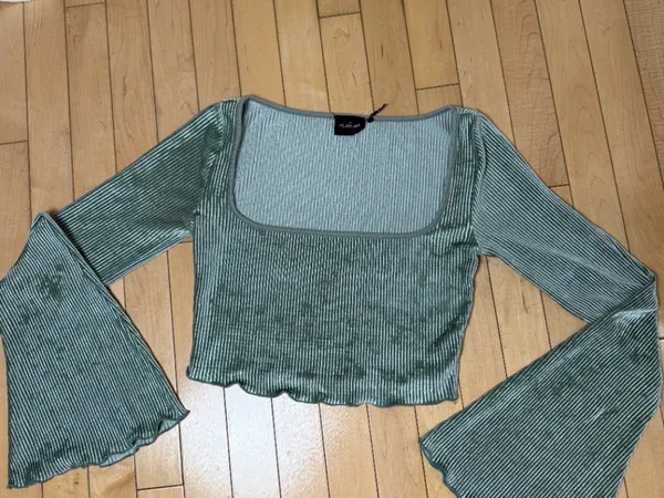 Urban Outfitters Out From Under Velvet Ribbed Square Neck Size Small Green - Image 3