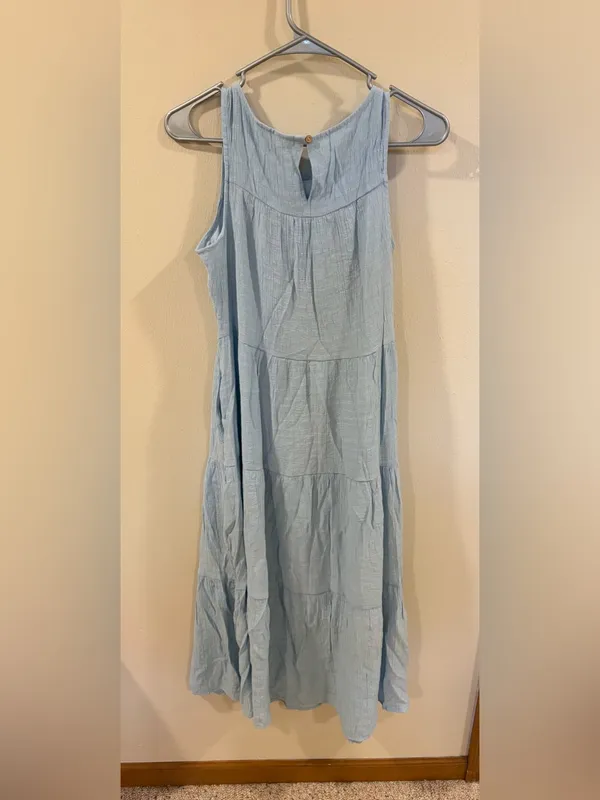 Light Blue Tiered Midi Sleeveless Dress - Size Small - Image 2
