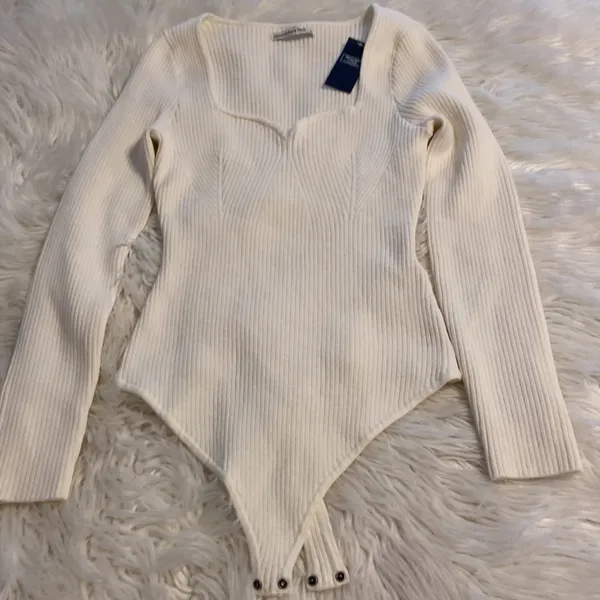 Abercrombie & Fitch Body Suit size L brand new with tag long sleeve & beautiful - Image 8