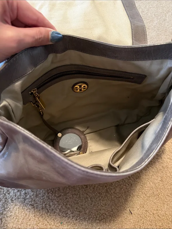Tory Burch Gray Hobo Shoulder Bag - Image 10