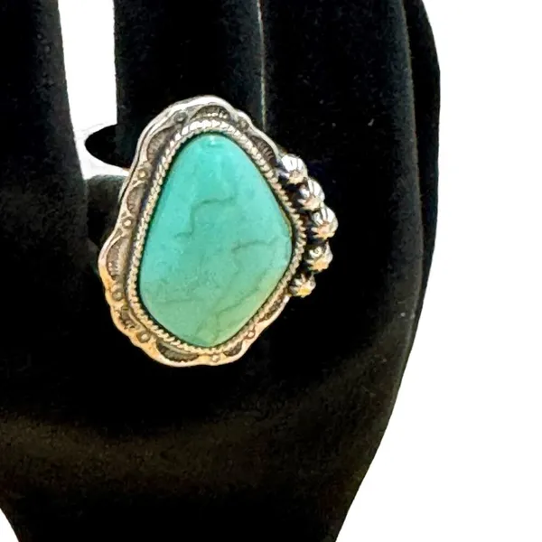 Turquoise Stone Stretch Ring Silver - Image 2