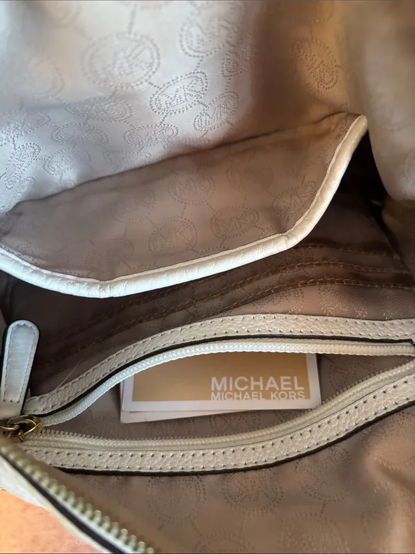 Michael Kors Cream Pebbled Leather Chain-Trim Crossbody - Image 6
