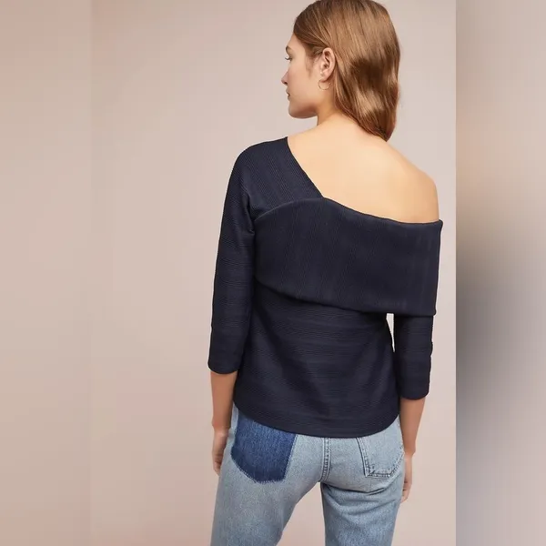 NWT Anthropologie X Blue Tassel Navy Shuler Off Shoulder Top Textured Size Small - Image 2
