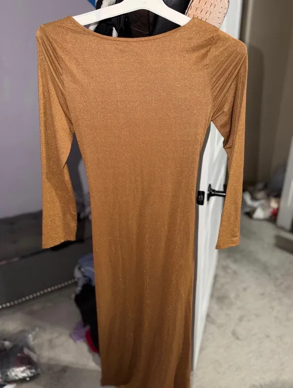 Dress Gold Size M - Image 2