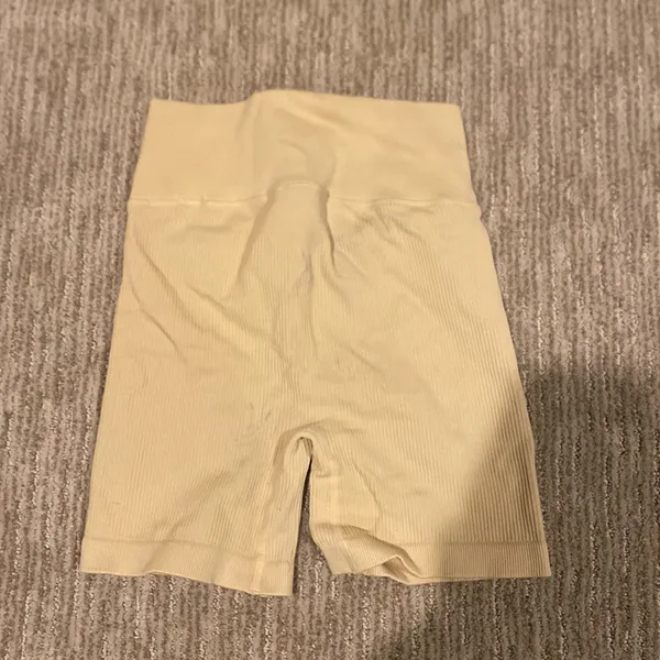 Bo+tee bike shorts - Image 2