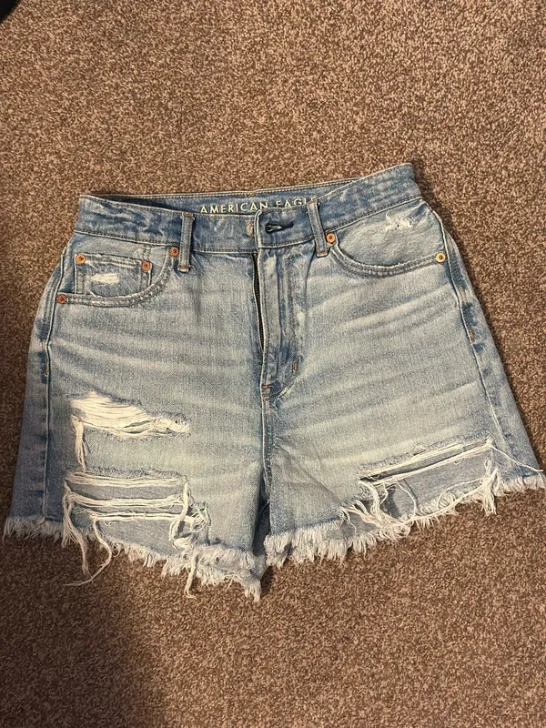 American Eagle Shorts - Image 2