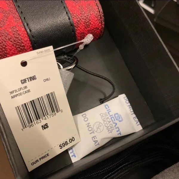 Michael Kors Chili AirPod Lanyard Case - Image 9