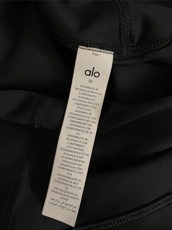 Alo Yoga NWT 7/8 High Waisted Airlift Leggings in Black Size M - Image 7