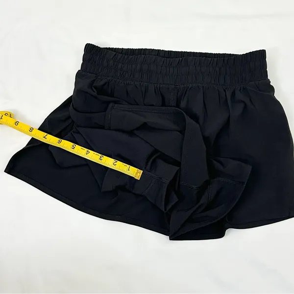 Aritzia TnaMOVE™ Lunge 2.5" Short - Black - XS - Image 15