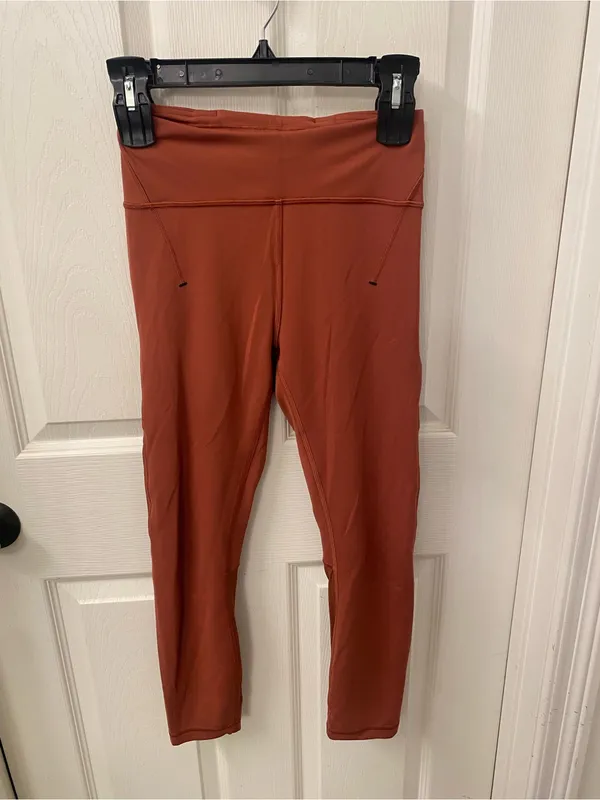 lululemon athletica High-Rise Capri Leggings in Rust - Image 3