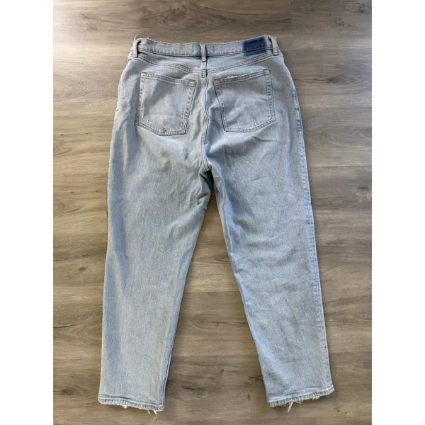 Abercrombie & Fitch The Dad High Rise Criss Cross Light Wash Jeans Size 14s/32 - Image 7