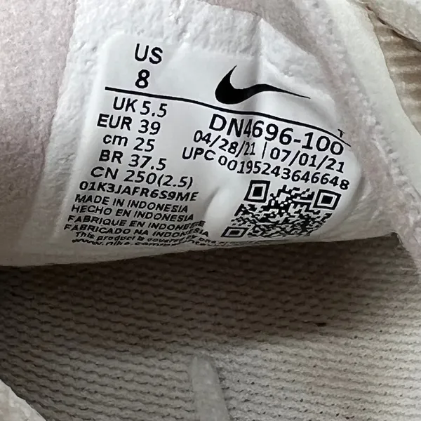Nike Waffle One White Pink Sneakers Size 8 - Image 4