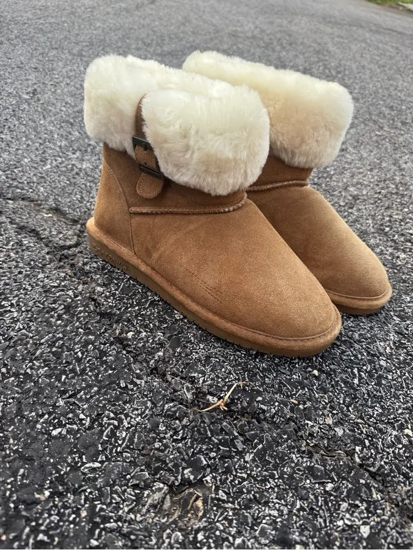 Bearpaw Women’s Size 8 Brown Suede Faux Fur Ankle Boots - Image 2