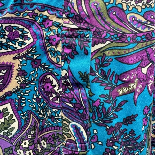 Chico’s Additions Paisley Button Front Long Sleeve Jacket Free Bonus Tank Top - Image 10