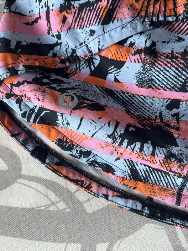 Lululemon Speed Up Shorts - Image 2