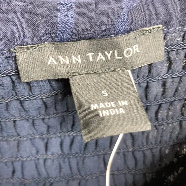NWT Ann Taylor navy‎ blue plaid tie neck top size small - Image 3