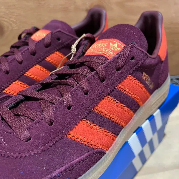Adidas Women's Burgundy and Purple Trainers - Image 2