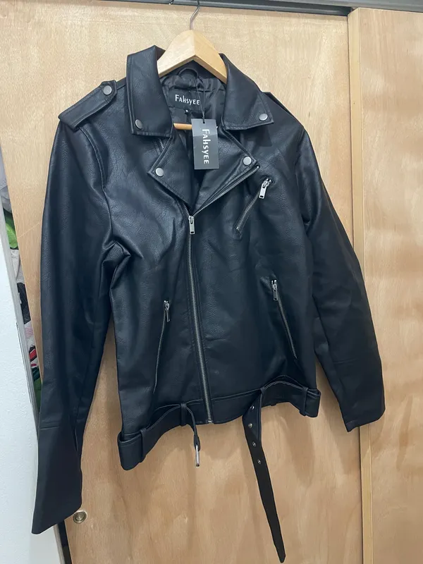 Fahsyee Faux Leather Jacket Women - Black Motorcycle Short Coat Moto Biker Blazer jacket brand new size medium - Image 3