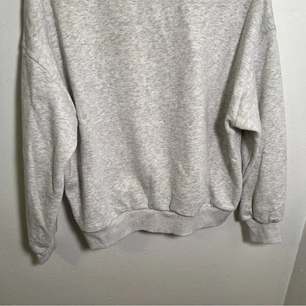 Women's‎ Mock Neck Sweatshirt Hart Bros New Rosslyn Hotels Light Gray Burgundy - Image 8