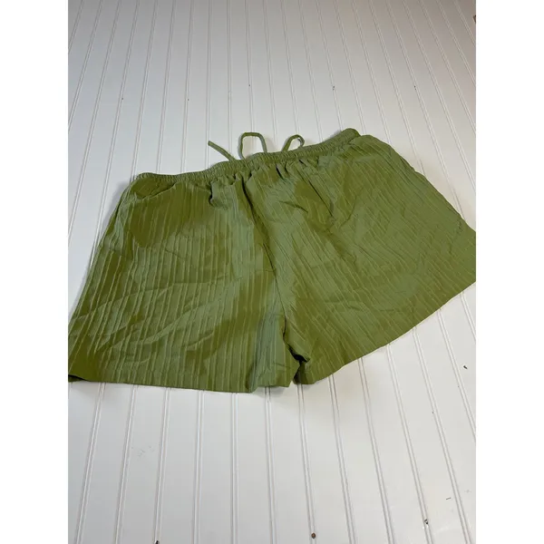 Shein Curve+ Olive Green Textured Button Down Shirt and Shorts Set Size 24 6X - Image 9