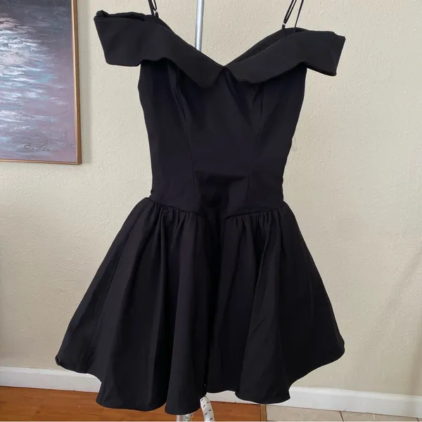 House of CB‎ 'Elida' black off shoulder mini dress NWOT size XS - Image 4