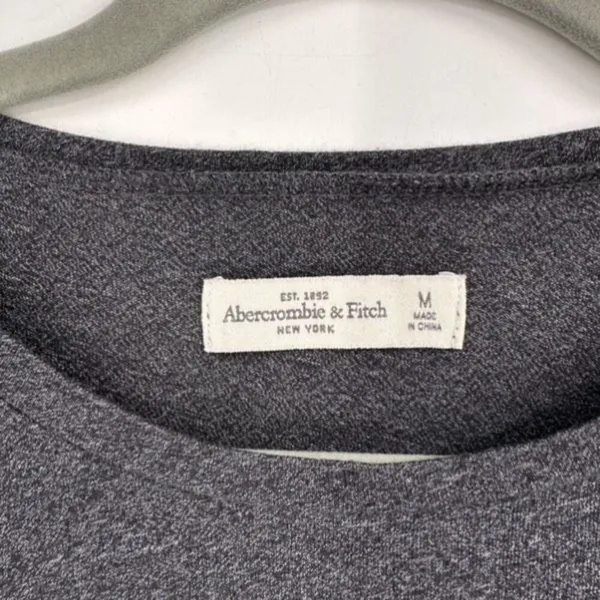 Abercrombie &‎ Fitch Women’s Charcoal Gray Muscle Shirt Size Small - Image 3