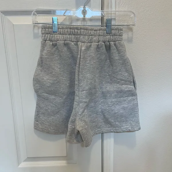 Prettylittlething Grey Sweat Pocket Shorts - Image 3