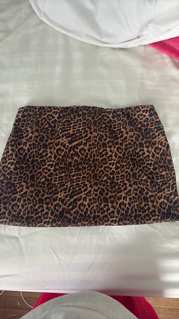Edikted Mini Skirt Cheetah Print - Image 2