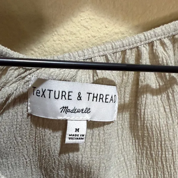 Madewell Texture & Thread Size Medium Short Sleeve Blouse - Image 2