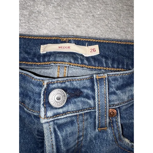 Levis Jeans Womens 26 blue Denim Wedgie Straight Button Fly Premium - Image 4