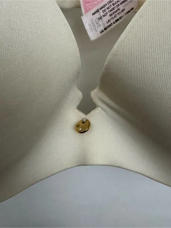 Victoria’s Secret Pink Label Very Sexy Cream Padded Demi bra 34D - Image 3