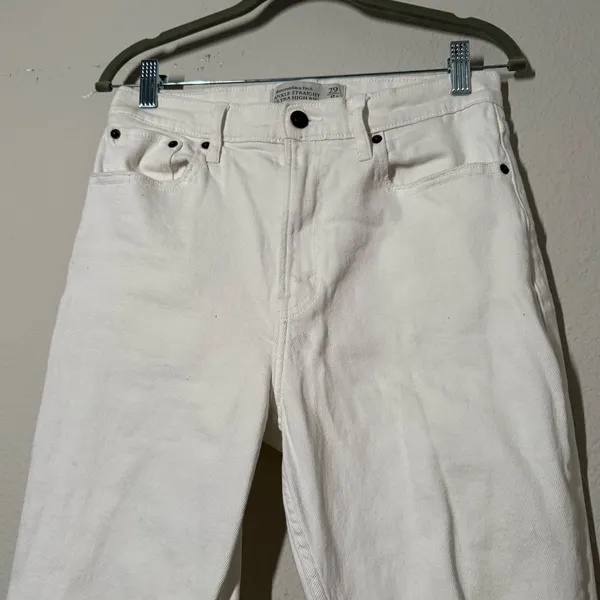 Abercrombie & Fitch 100% Cotton White Mom Jeans - Image 2