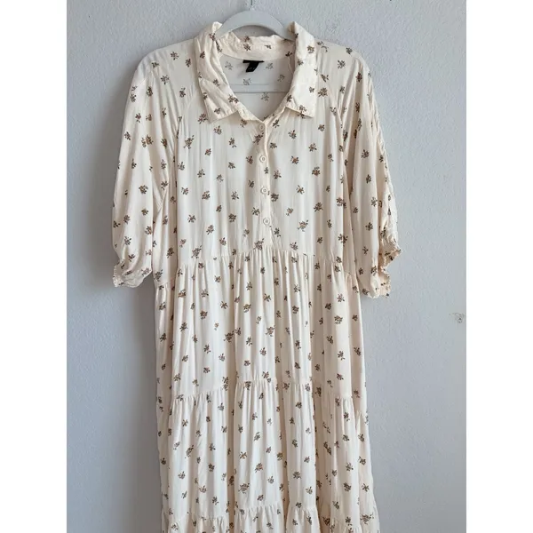 Torrid Cream Floral Button Challis Tiered Hi-Low Relaxed Maxi Dress‎ Women's 2X - Image 7