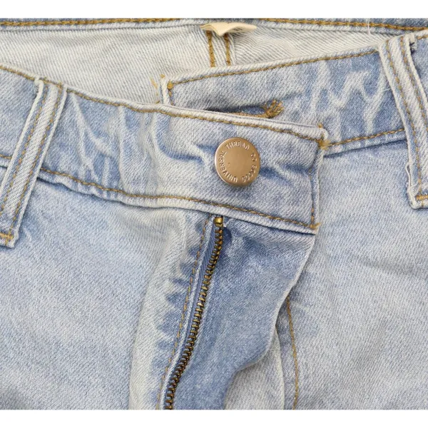 NWT Universal Thread High-Rise 90s Straight Jeans 88007520 Light Wash Blue 17 - Image 8