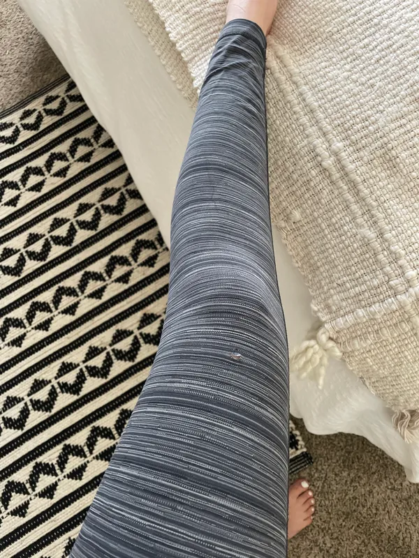 Lululemon Leggings 25” - Image 5