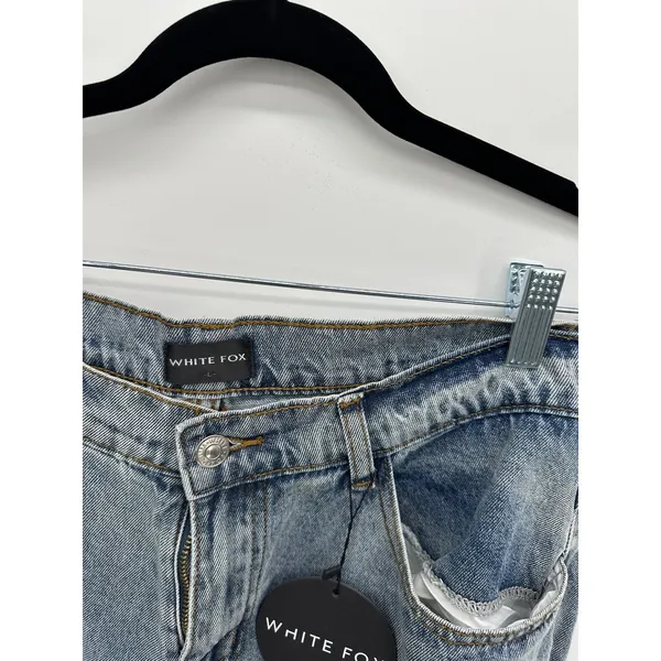 White Fox What A Feeling Mid Rise Straight Leg Jeans‎ Blue Wash Size L Raw Hem - Image 6