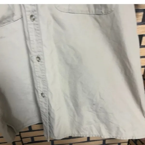 Cabelas‎ Tan Button Down Shirt Size Medium - Image 3
