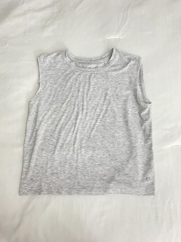 Gap Gray Activewear Tank Top - Image 2