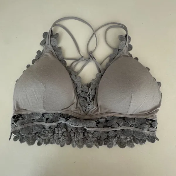 Cherish Gray Floral Crochet Lace Bralette Boho Festival Romatic Rave Crop Top L - Image 7
