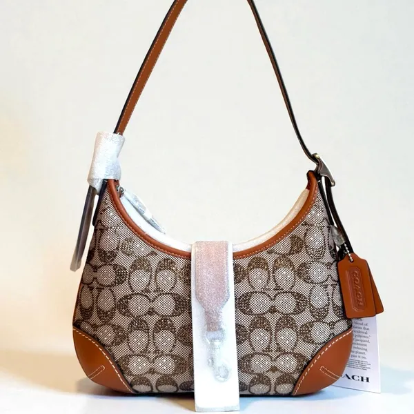 Coach Hamptons Hobo Bag In Crystal Signature Jacquard - Image 14