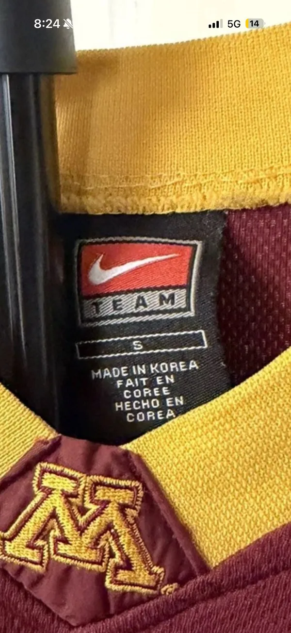 University of Minnesota Nike Basketball Jersey - Image 5
