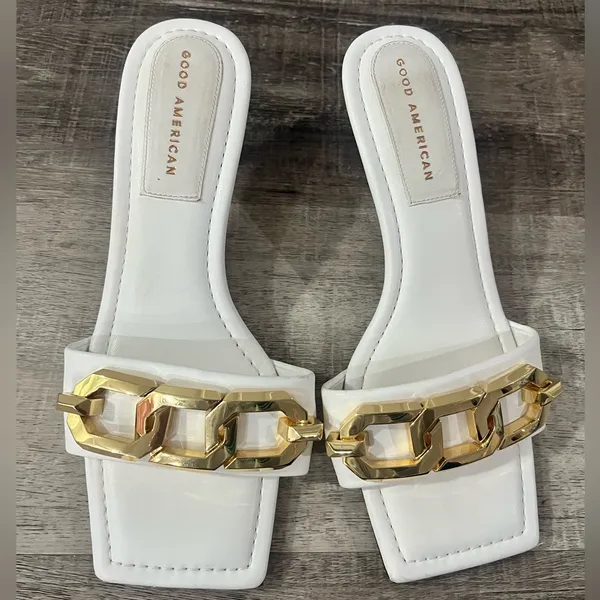 GOOD AMERICAN White Gold Chain Kitten Heels - Image 4