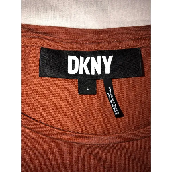 DKNY Knit Top Size L Rust Short Sleeve Drop Shoulder Elevated Tee Relaxed Fit - Image 3