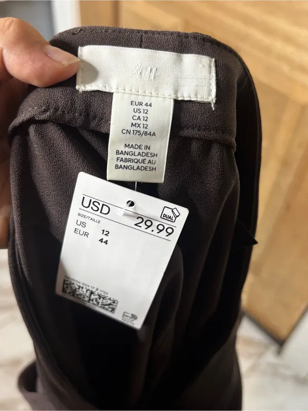 H&M Women's Straight-Leg Dress Pants in Dark Brown size 12 - Image 6
