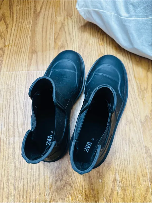 Zara Women’s Black Chelsea Boots - Slip-On Ankle Boots - Image 3